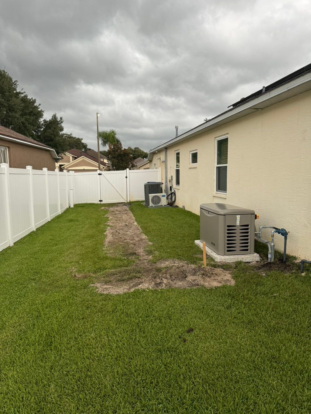 Lawn Care and Pest Management in Valrico, FL